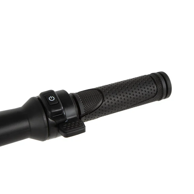 LCD screen showing sport mode on S1 Max