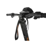 Handlebar controls on KuKirin G4